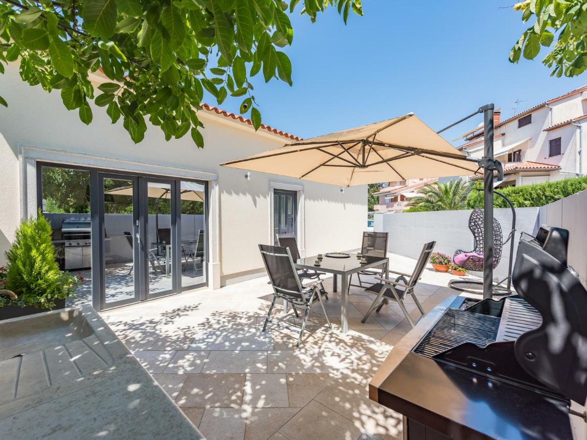 Holiday home Casa Percan Premantura